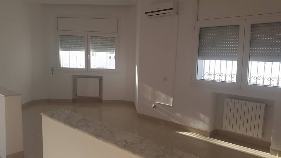 Mnihla Jardins d'el Menzah Vente Maisons Villa jumele au jardins d el menzah 2