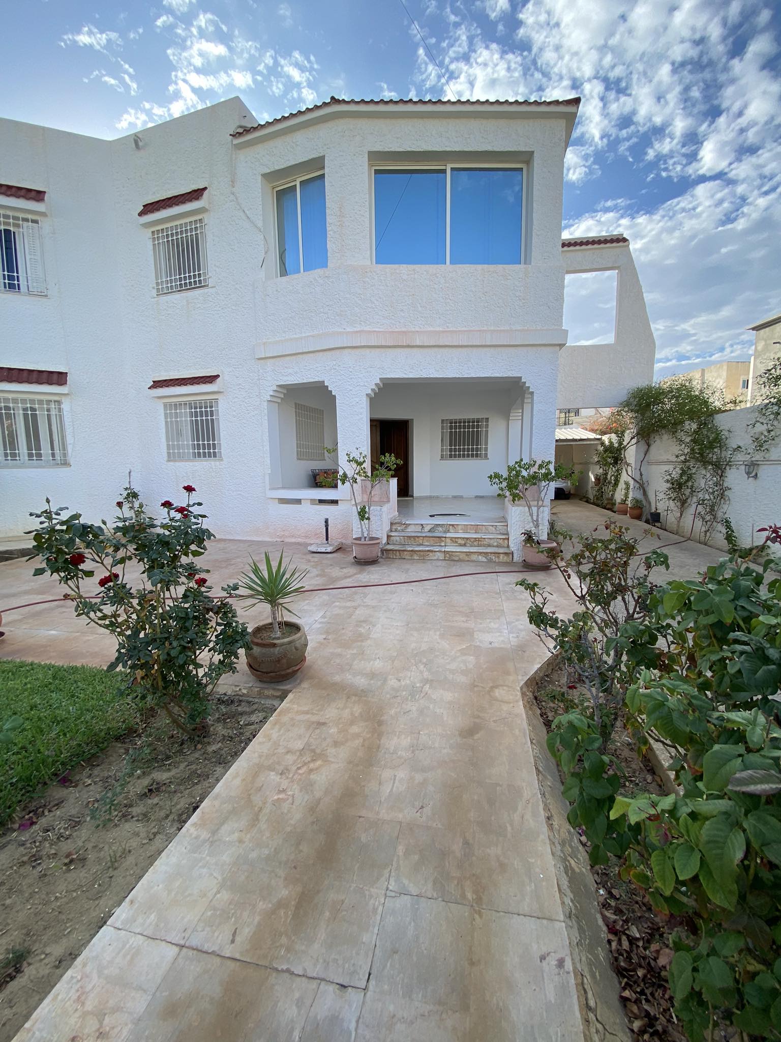 Hammam Chatt Hammam Chatt Vente Appart. 4 pièces Villa r1 à hammam chat