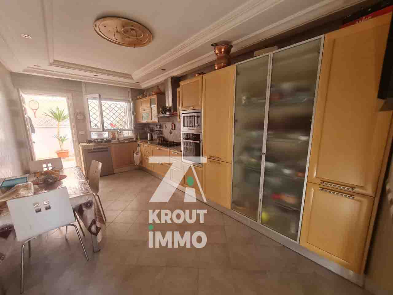 El Menzah El Manar 1 Vente Maisons Une merveilleuse villa de deux tage  manar 1