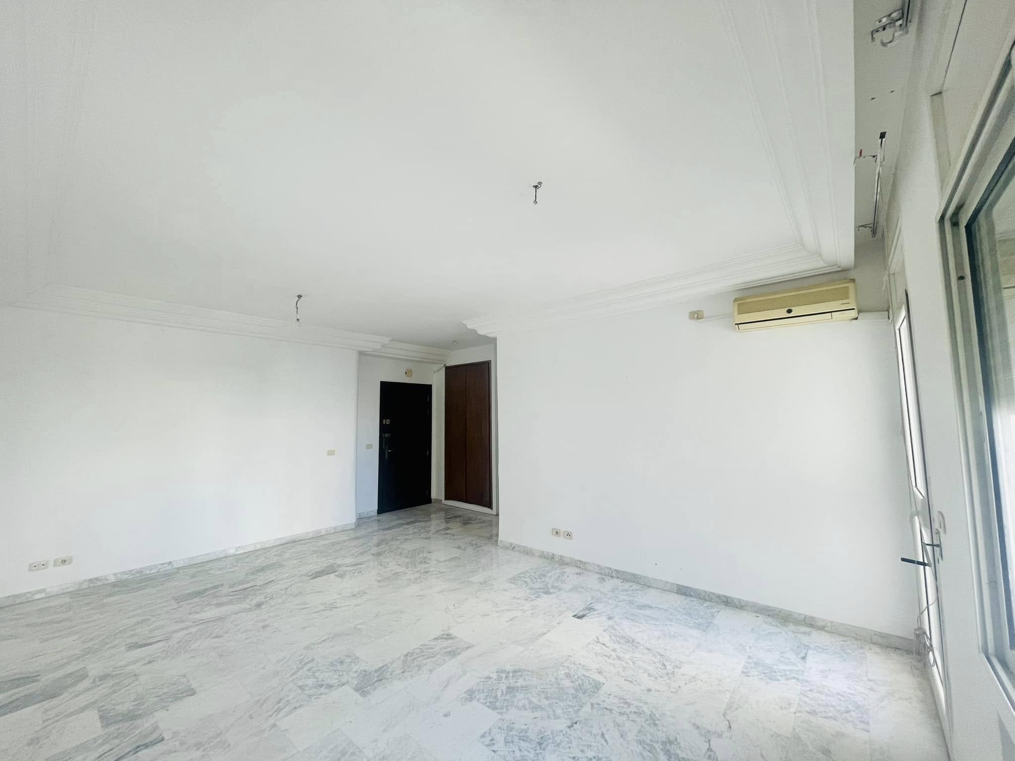 Ain Zaghouan Ain Zaghouan Vente Appart. 5 pices+ S4 a ain zaghouan avec deux pp et deux cellier
