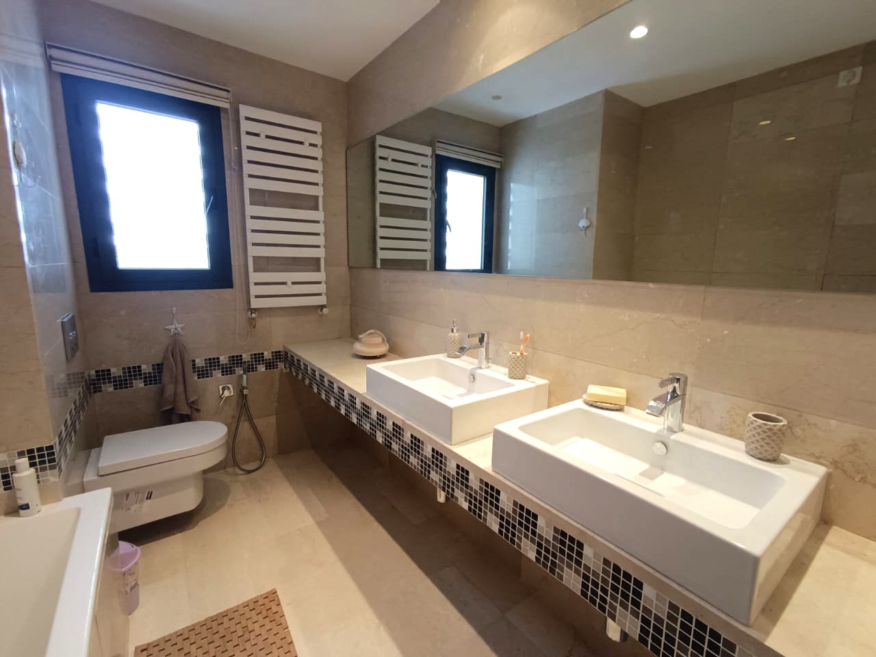 La Marsa&nbsp;Berge Du Lac&nbsp;Vente&nbsp;Appart. 4 pi�ces&nbsp;Un luxueux s3 au lac 2