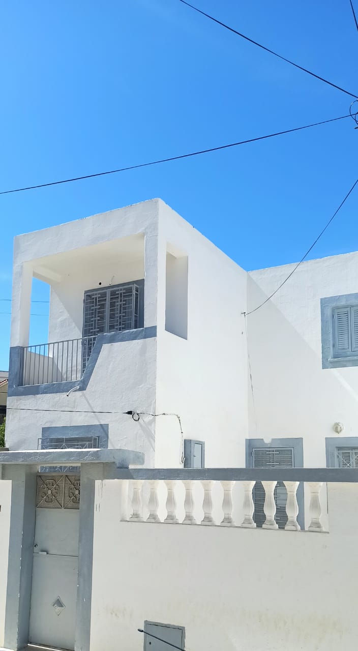 Oued Ellil Oued Ellil Vente Duplex Duplex  oued ellil