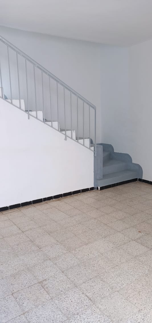 Oued Ellil Oued Ellil Vente Duplex Duplex  oued ellil
