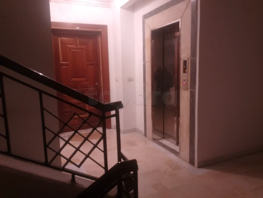 Ariana Ville Borj El Baccouche Vente Appart. 3 pices Appartement bon standing  borj el baccouche