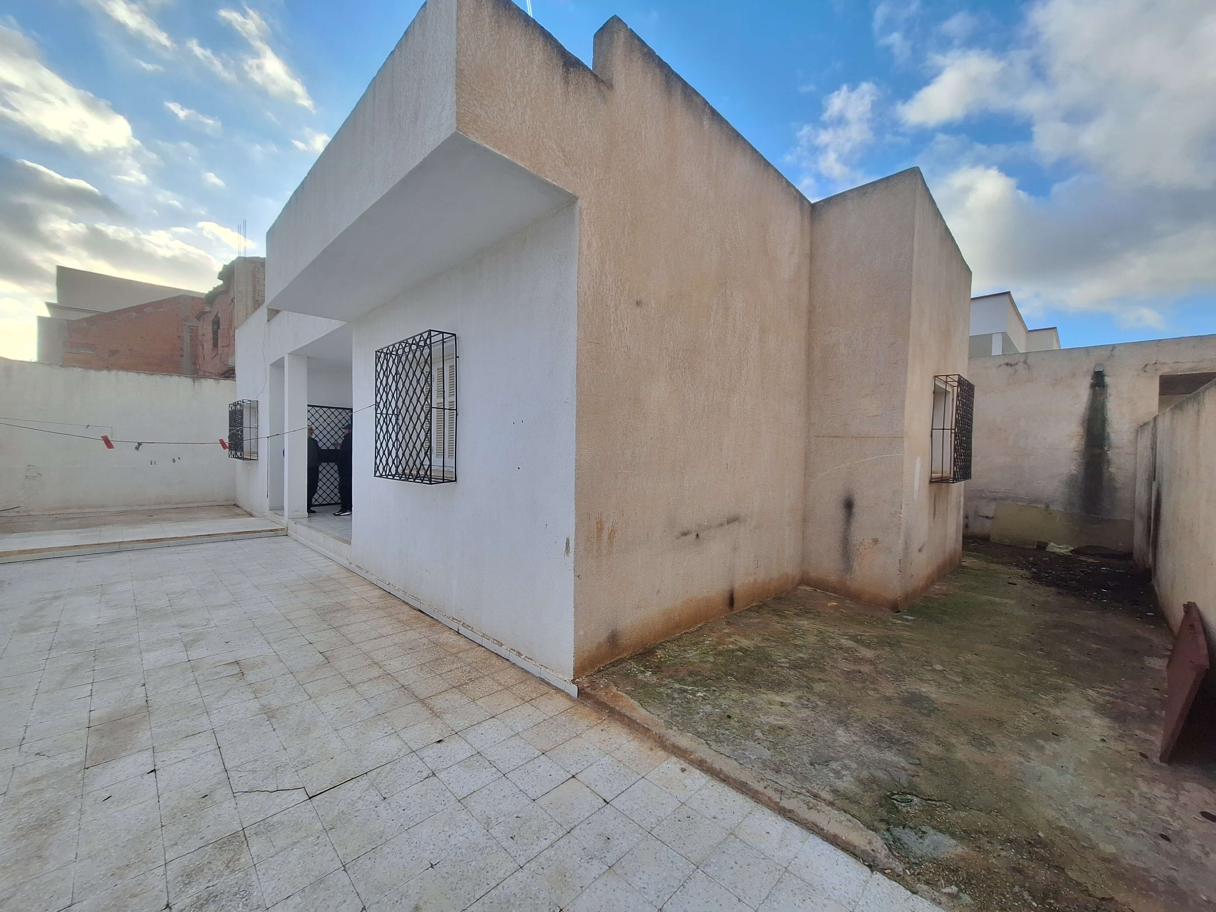 Sidi Hassine Sidi Hassine Vente Maisons Spacieuse maison s4  sidi hassine ref407a