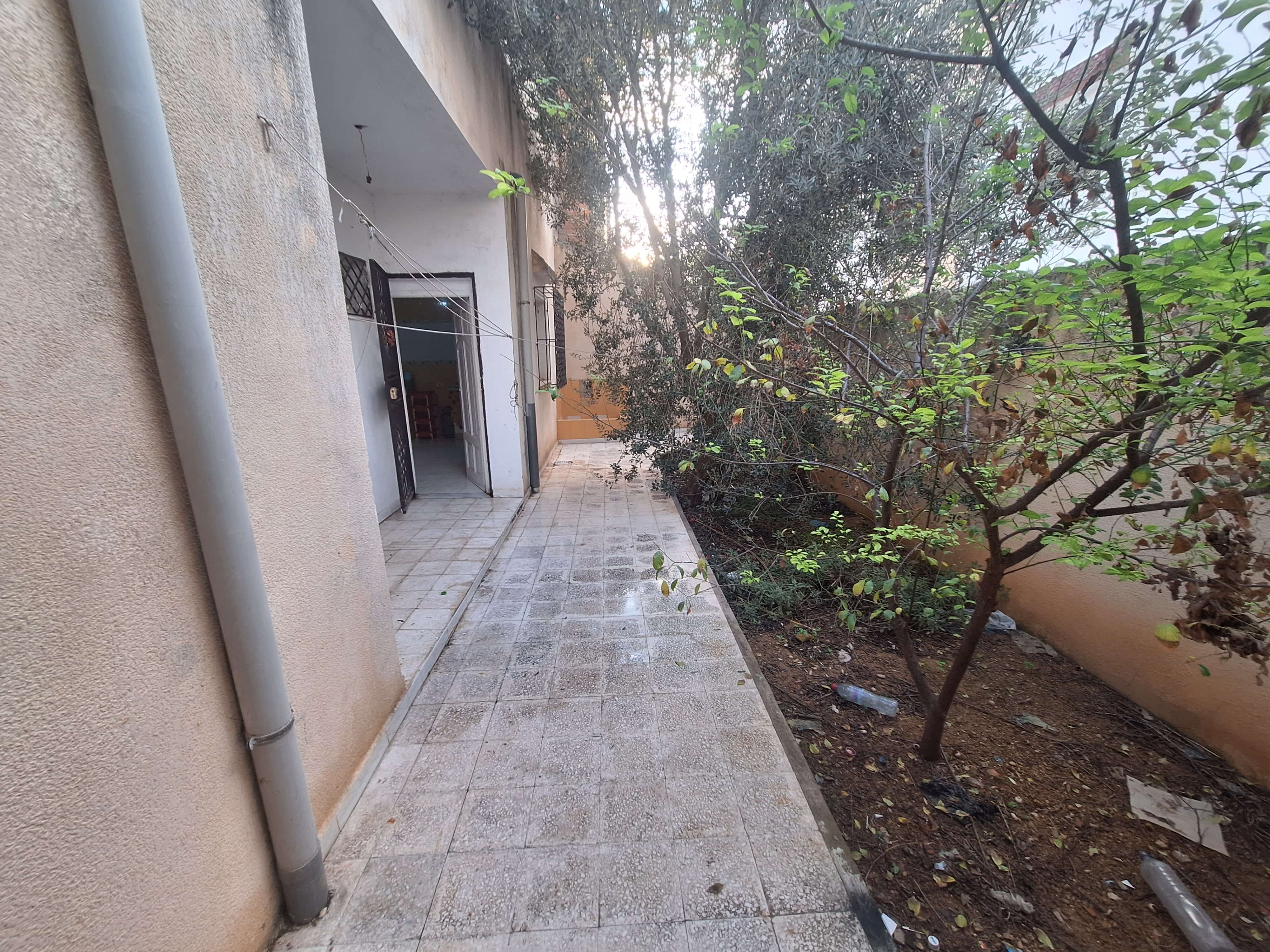 Sidi Hassine Sidi Hassine Vente Maisons Spacieuse maison s4  sidi hassine ref407a
