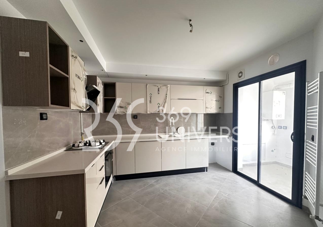 Ain Zaghouan Jardins de Carthage Vente Appart. 2 pices Appartement avec balcon au jardins de carthage