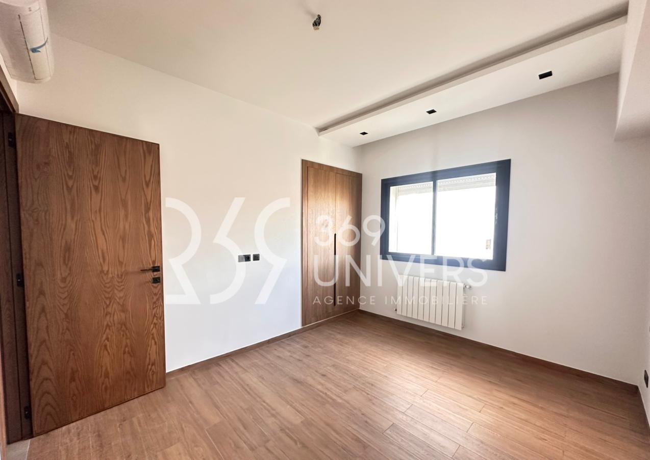 Ain Zaghouan Jardins de Carthage Vente Appart. 2 pices Appartement avec balcon au jardins de carthage