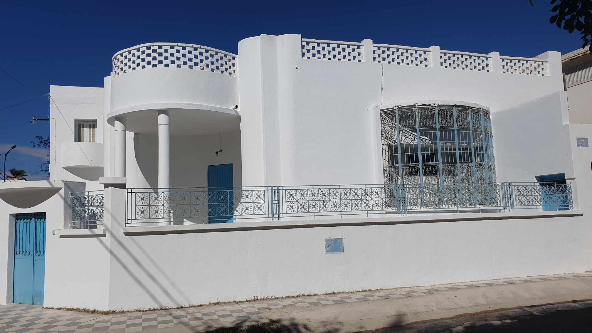 Kairouan Sud Kairouan Vente Maisons Villa  emplacement centre ville  kairouan