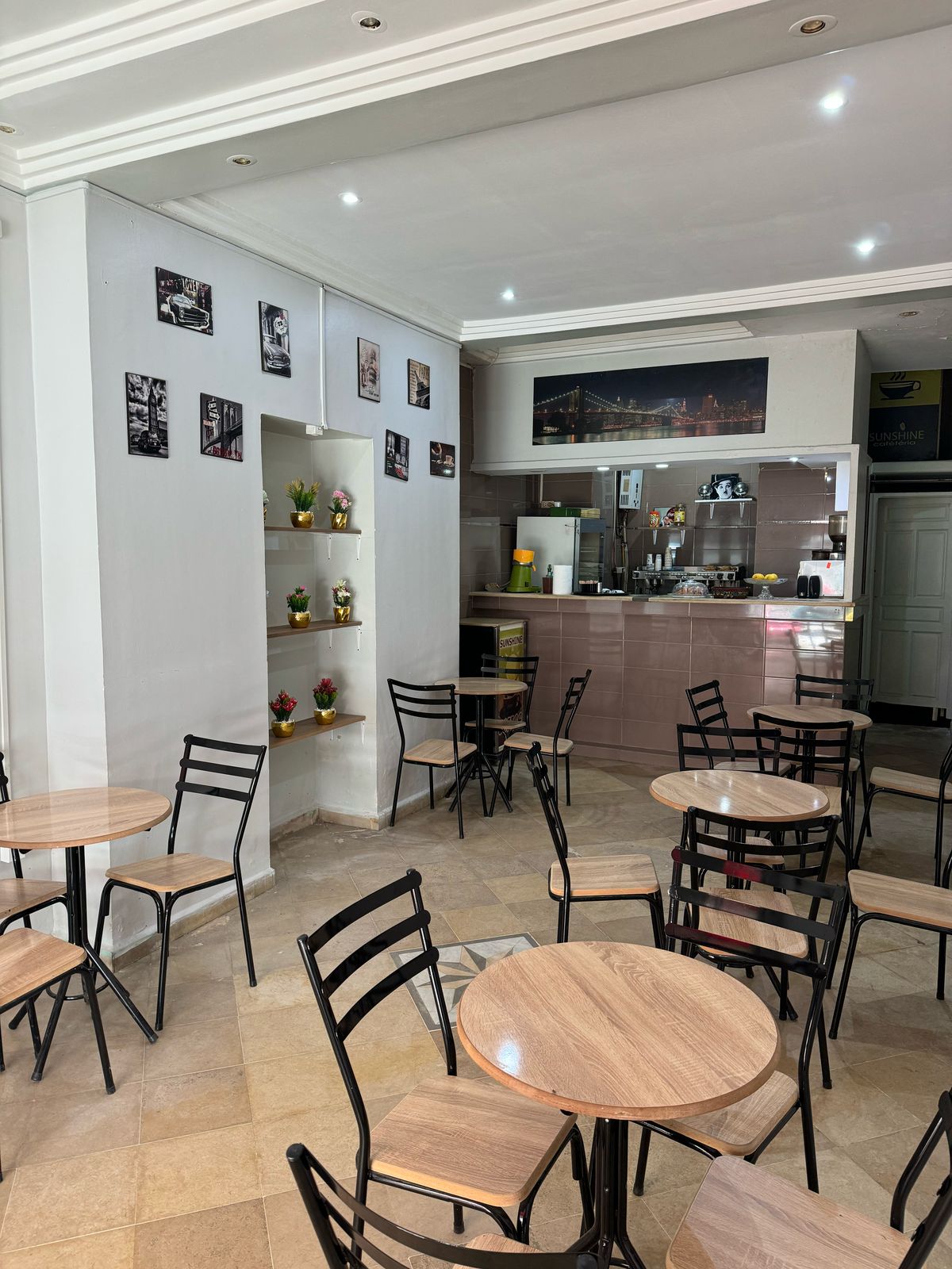 Bab Bhar Montplaisir Vente Autre Fond de commerce caftria  lafayette tunis