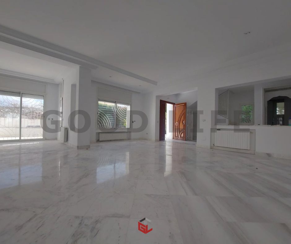 Ariana Ville Cite Ennasr 2 Vente Maisons Villa  ennasr 2