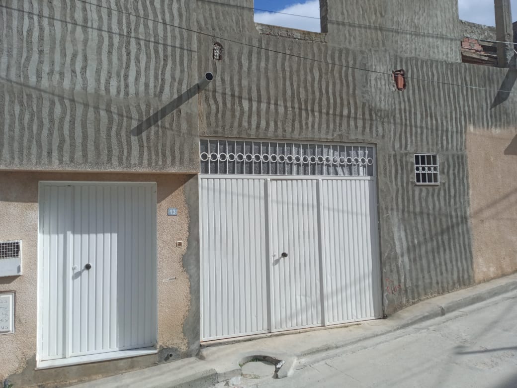 Raoued Jaafar 2 Vente Maisons Raoued jaafar vnt maison