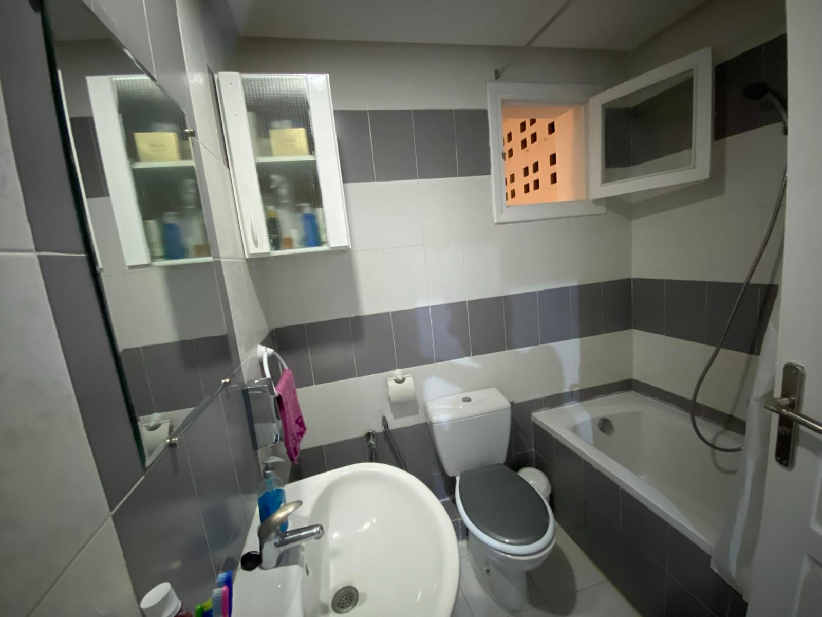Raoued Cite El Ghazala 1 Vente Appart. 4 pices La ghazelle vnt s3 ref 2536