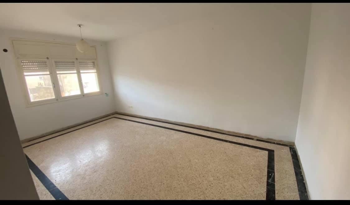 La Soukra Borj Louzir Vente Appart. 3 pices Un bel appartement orientation charki