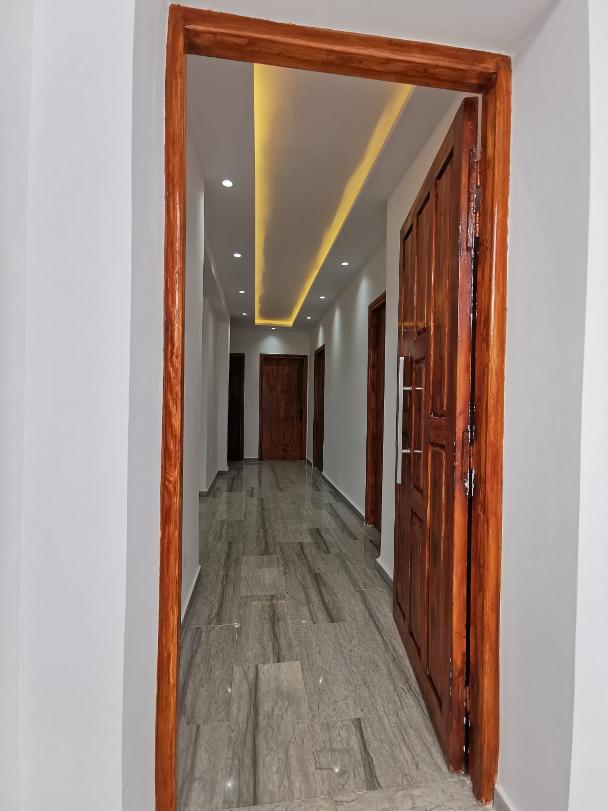 Raoued Cite Essahafa Vente Maisons Immeuble neuf