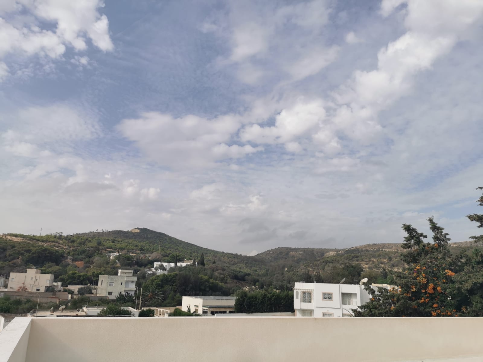 Raoued Cite Essahafa Vente Maisons Immeuble neuf