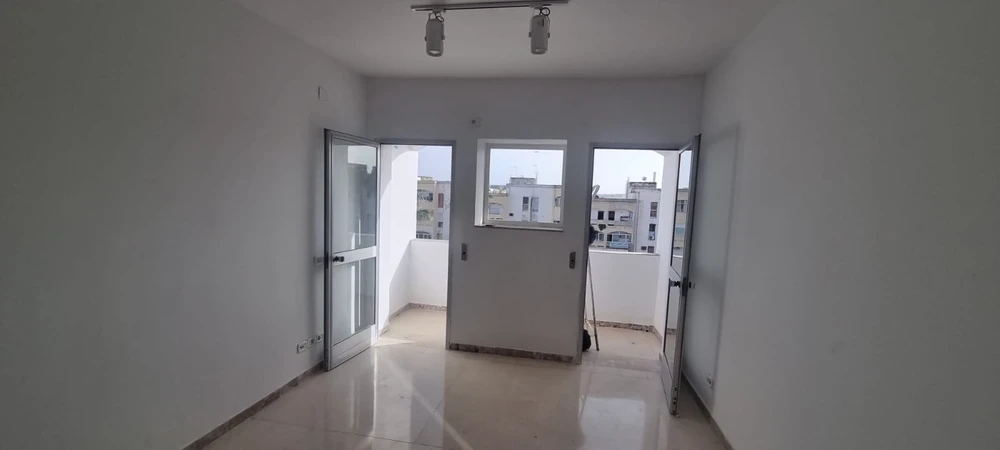 Ariana Ville Cite Jamil Vente Appart. 5 pices+ Appartement 5p el menah 6