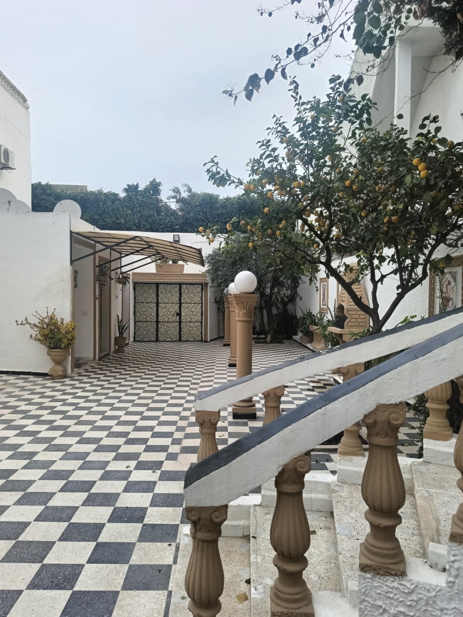 Oued Ellil Oued Ellil Vente Duplex Une villa  la manouba