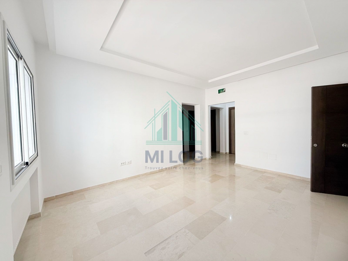 Nouvelle Medina El Yasminette Vente Appart. 3 pices Un appartement s3 de 141 m2  yasminette