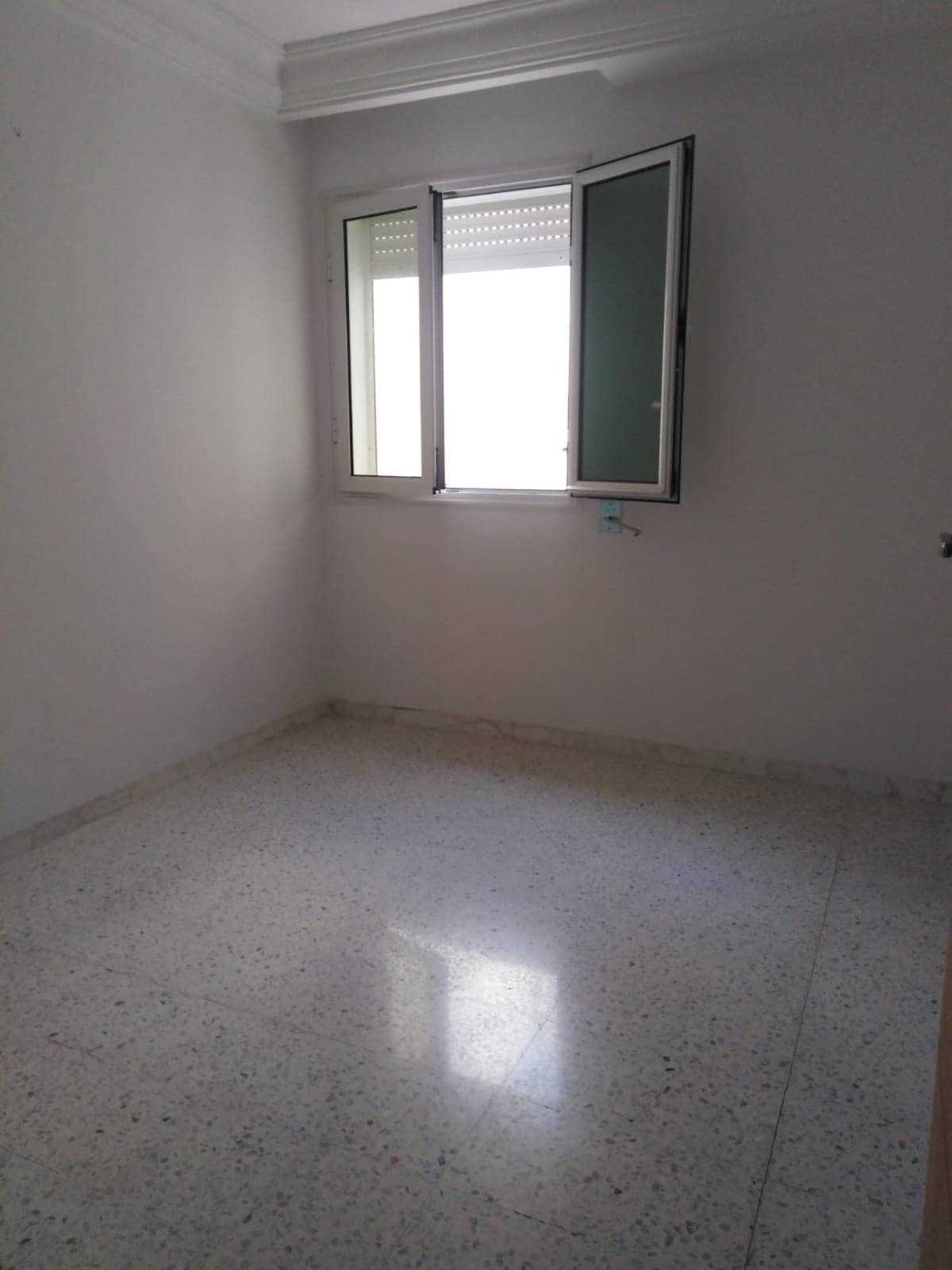 La Marsa El Aouina Vente Appart. 3 pices Un s plus deux bien orient  l'aouina