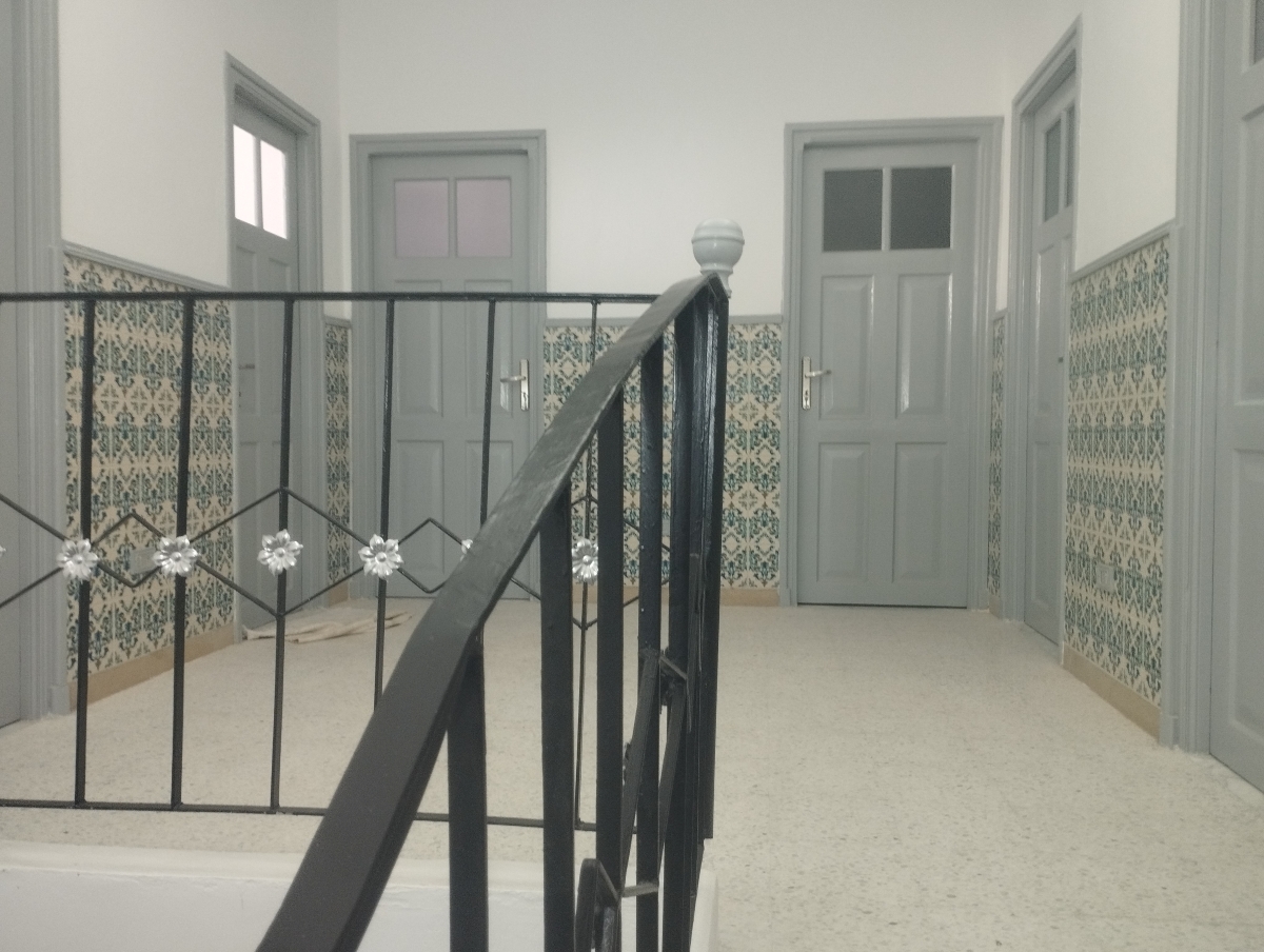 Le Bardo Ksar Said Vente Maisons Villa sur deux niveaux entirement rnovs  neuf