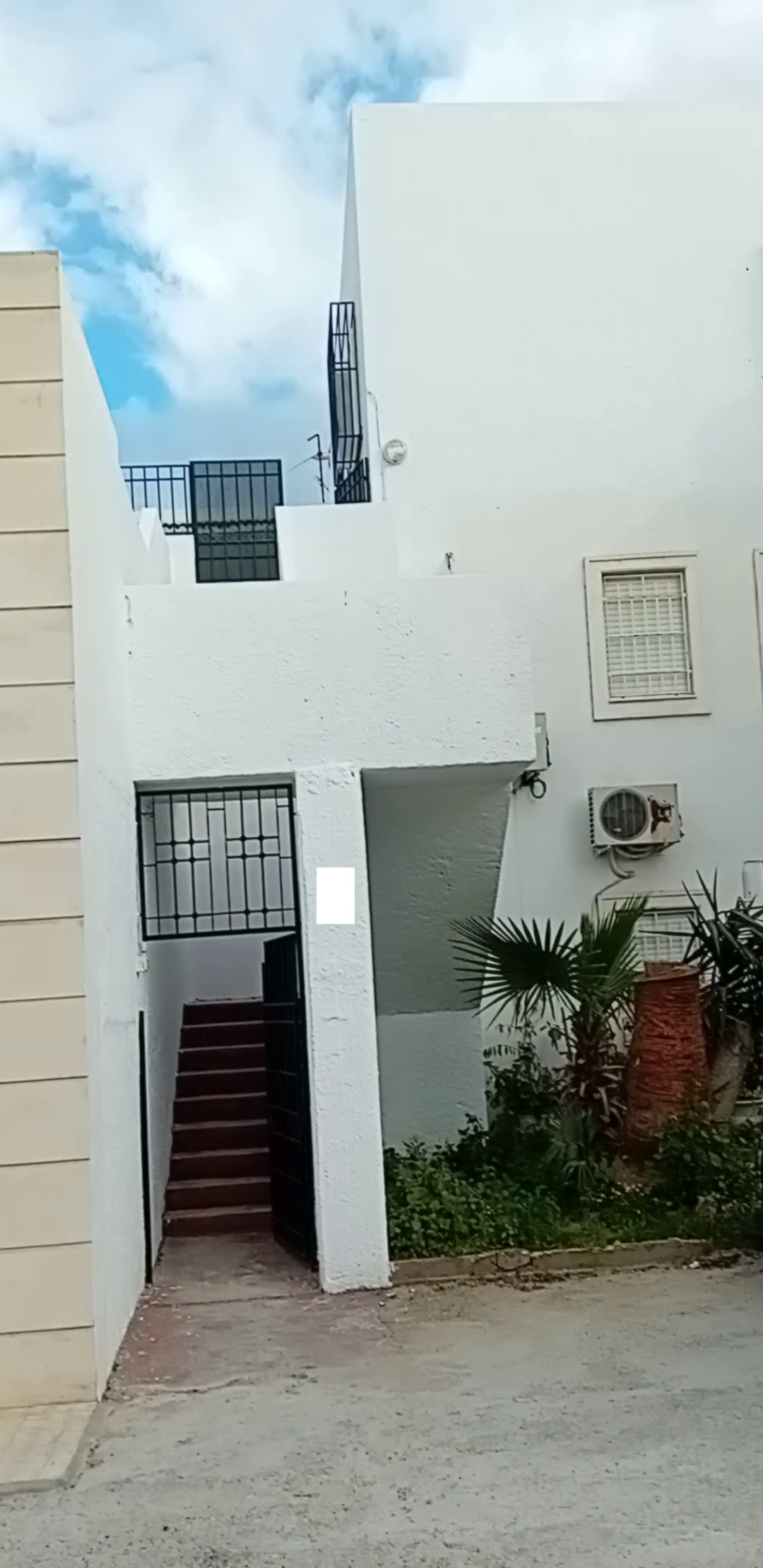 Ariana Ville El Menzah 5 Vente Duplex Duplex  el menzah 5  calme et spacieux