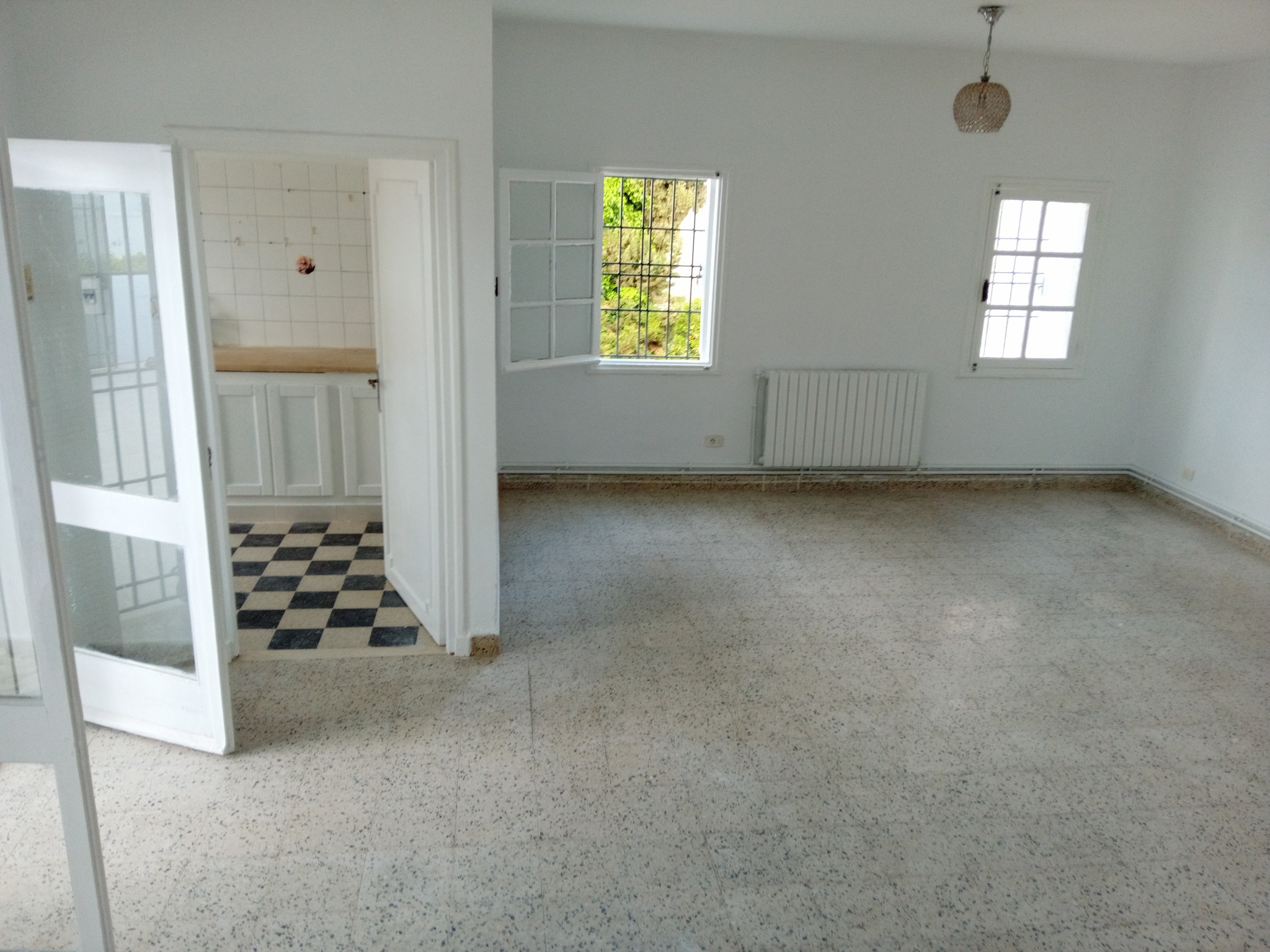 Ariana Ville El Menzah 5 Vente Duplex Duplex  el menzah 5  calme et spacieux