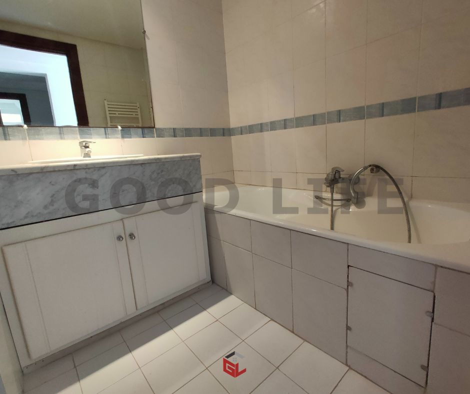 Vente Appart. 5 pièces+ - Tunisie