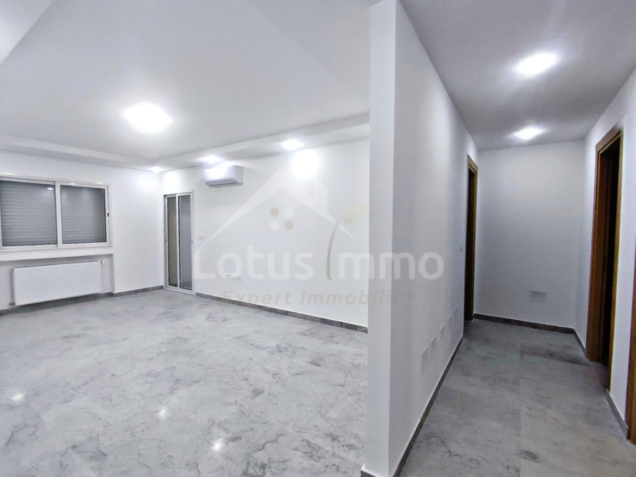 La Soukra Sidi Frej Vente Appart. 3 pices S2  soukra sidi fradj