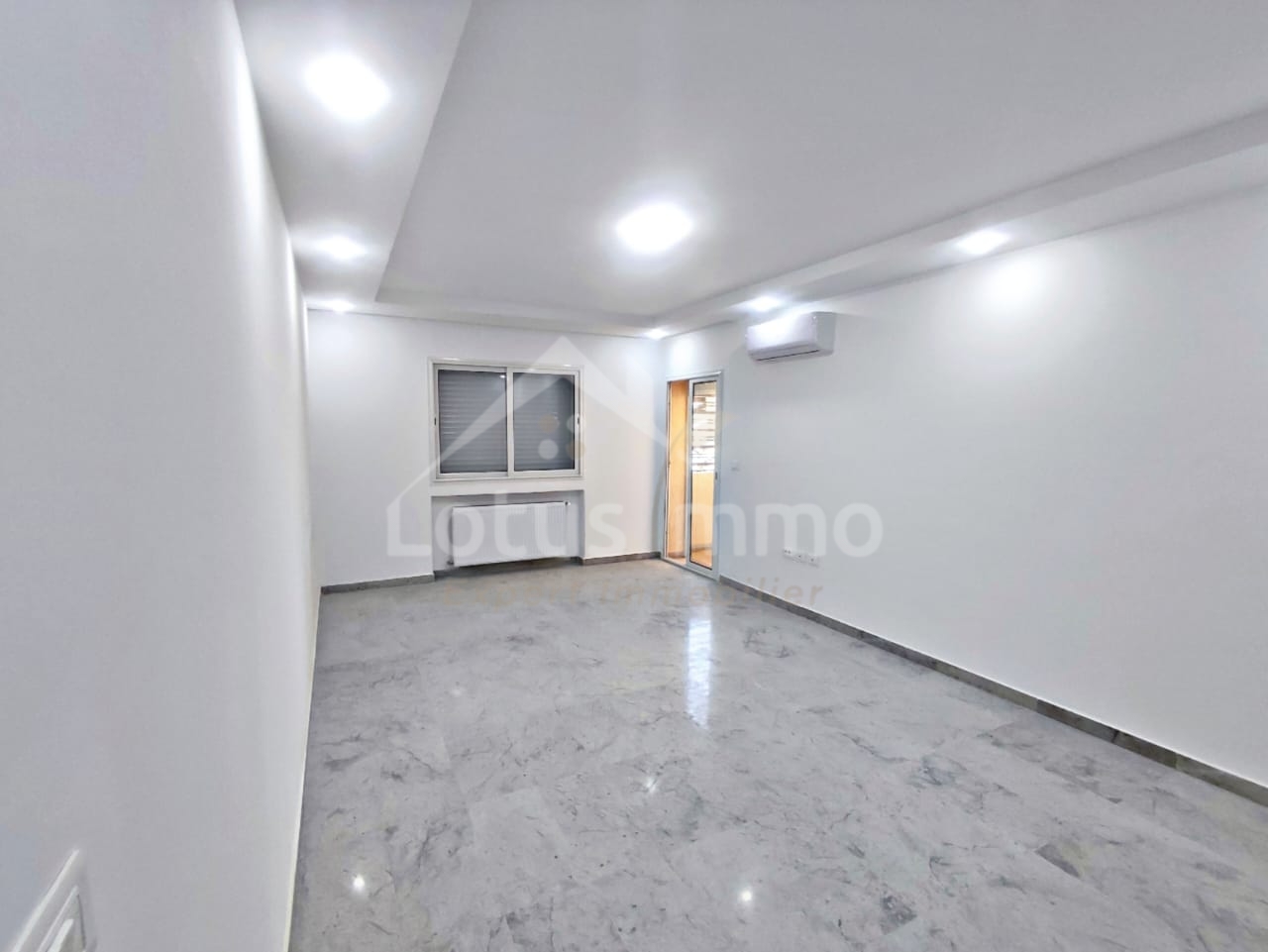 La Soukra Sidi Frej Vente Appart. 3 pices S2  soukra sidi fradj
