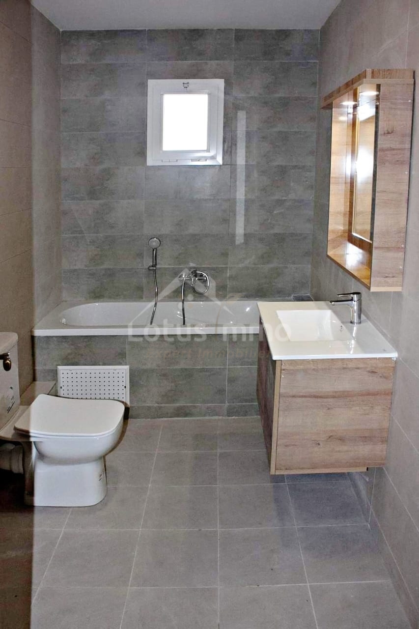 La Soukra Sidi Frej Vente Appart. 3 pices S2  soukra sidi fradj