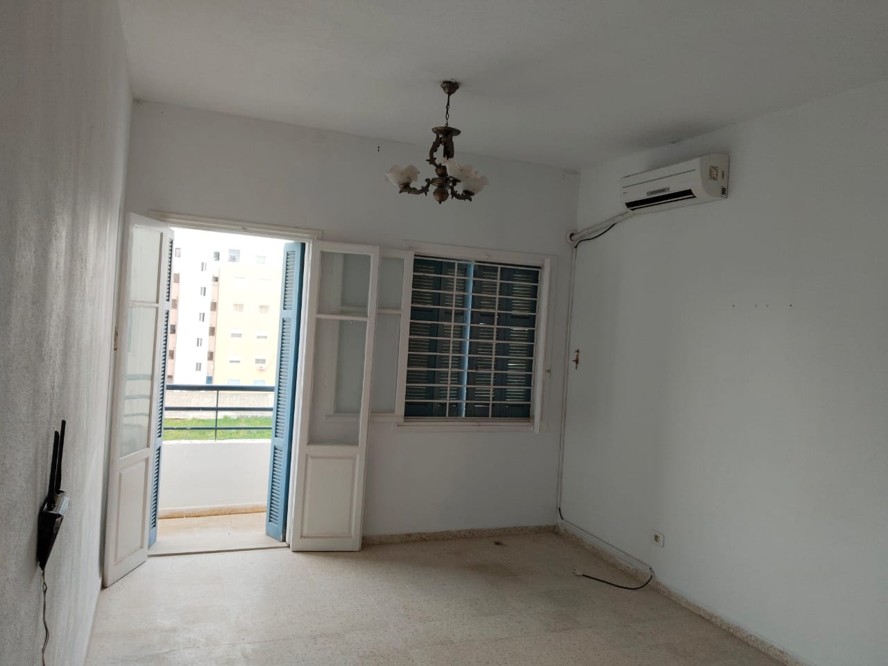 La Soukra Borj Louzir Vente Appart. 3 pices Borj louzir vnt s2