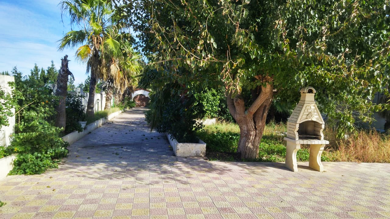 Soliman Soliman Vente Maisons Une grande villa sur un terrain de 5363
