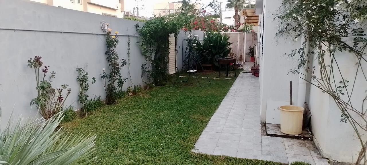 El Menzah El Manar 1 Vente Maisons Villa jumele  manar
