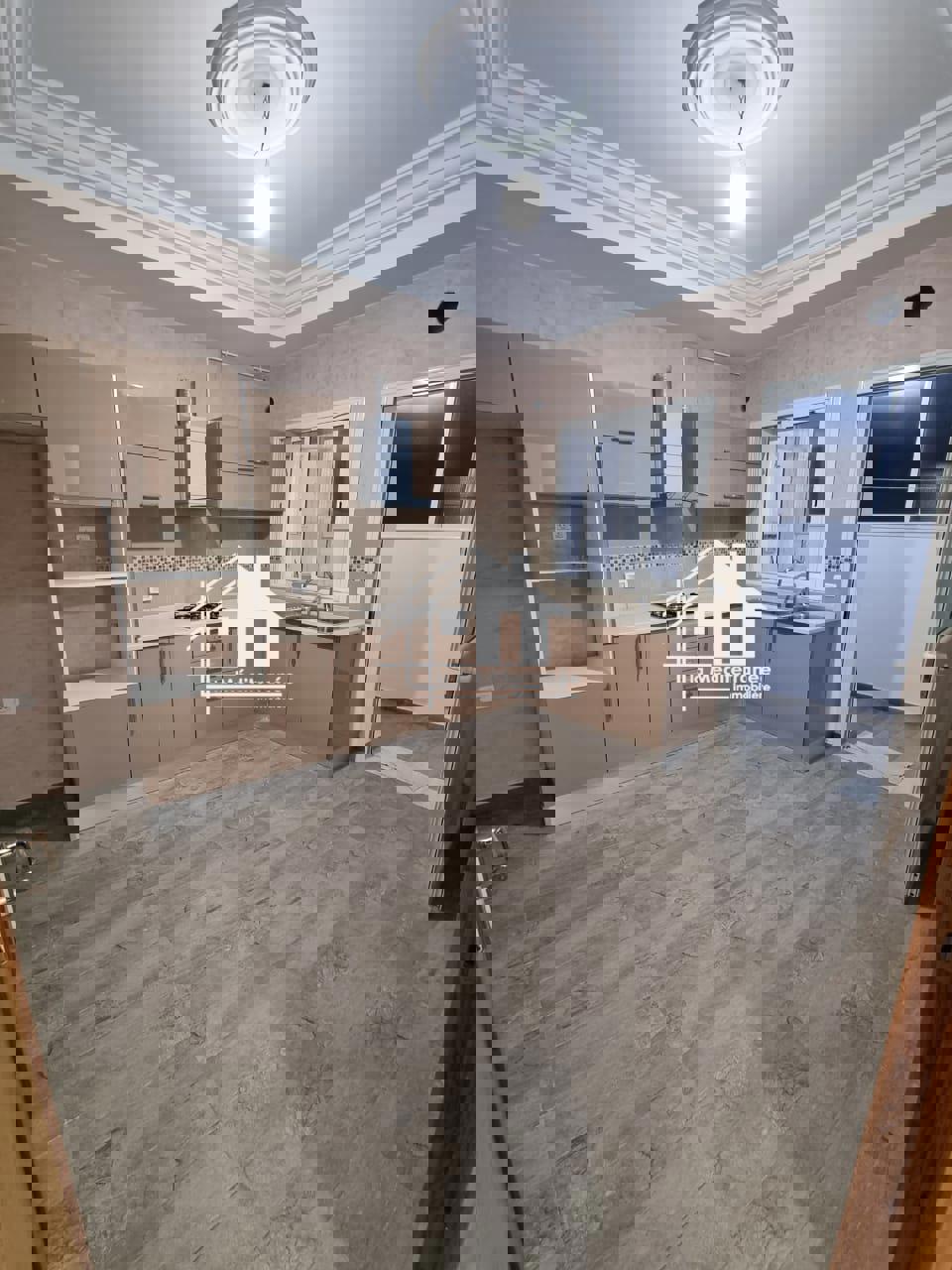 El Menzah El Manar 1 Vente Appart. 3 pices Appartement s3  el manar 1