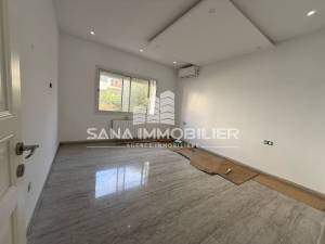 Hammamet Cite Afh Vente Maisons Appartement en s2 vide avec ref240a