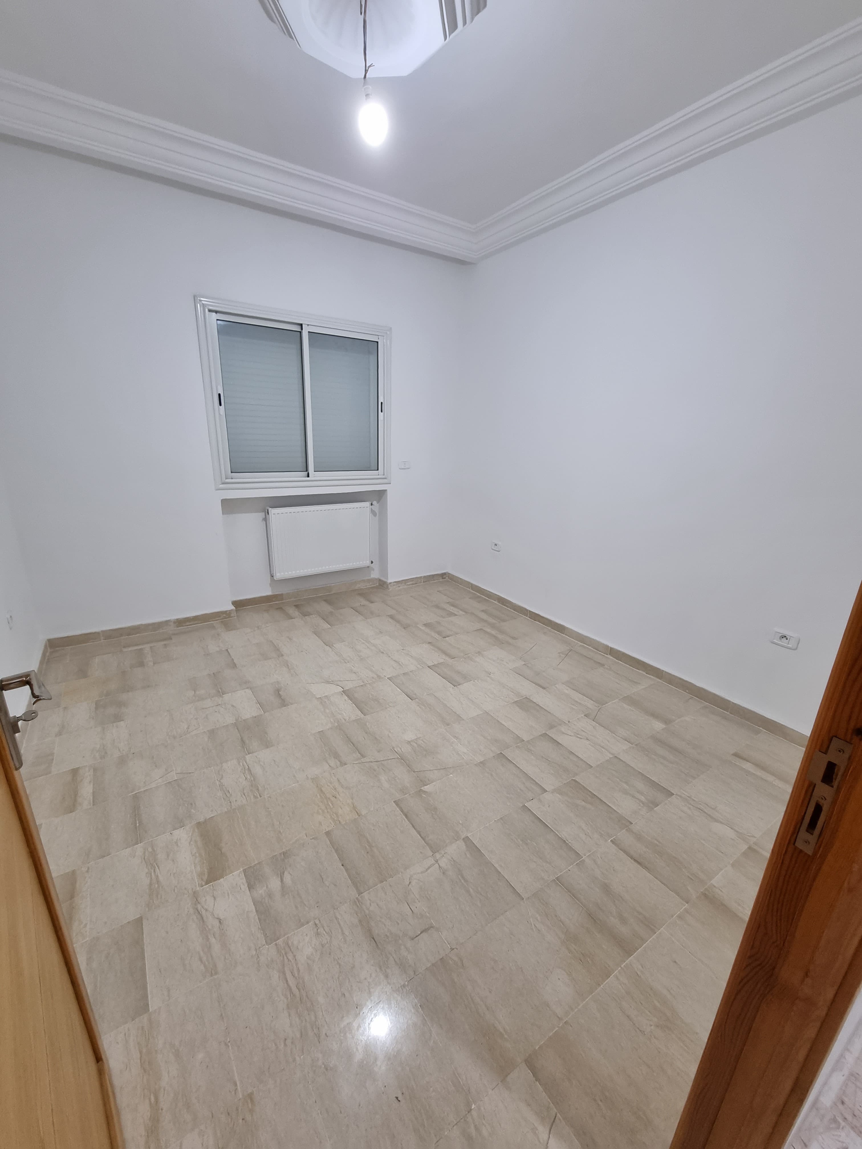 El Menzah El Manar 1 Vente Appart. 4 pices Un appartement en s3  manar 1