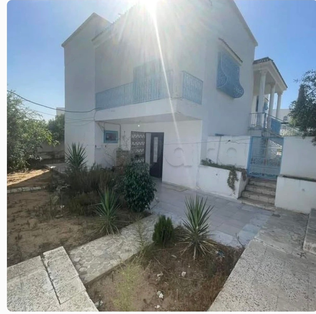 El Menzah El Manar 1 Vente Maisons Villa derrire mosque ibrahim el khalil
