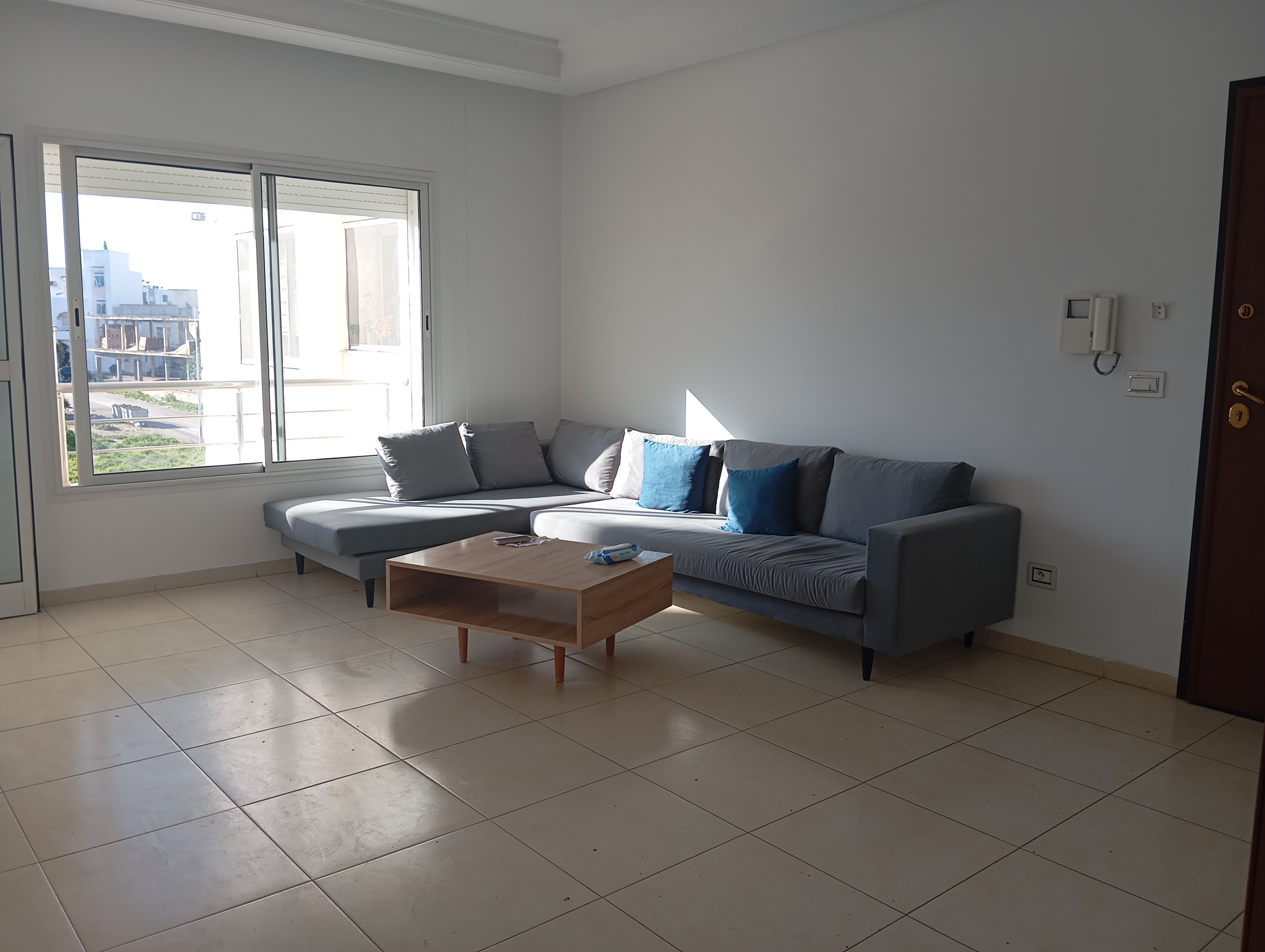 Mnihla Jardins d'el Menzah Vente Appart. 1 pice Appartement s1 de 86 m2  jardin menzah 1