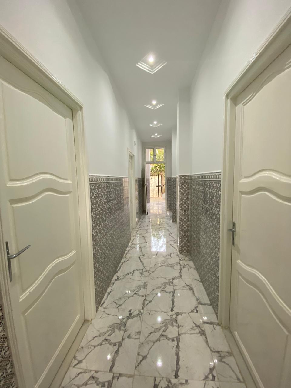 Vente Appart. 5 pièces+ - Tunisie