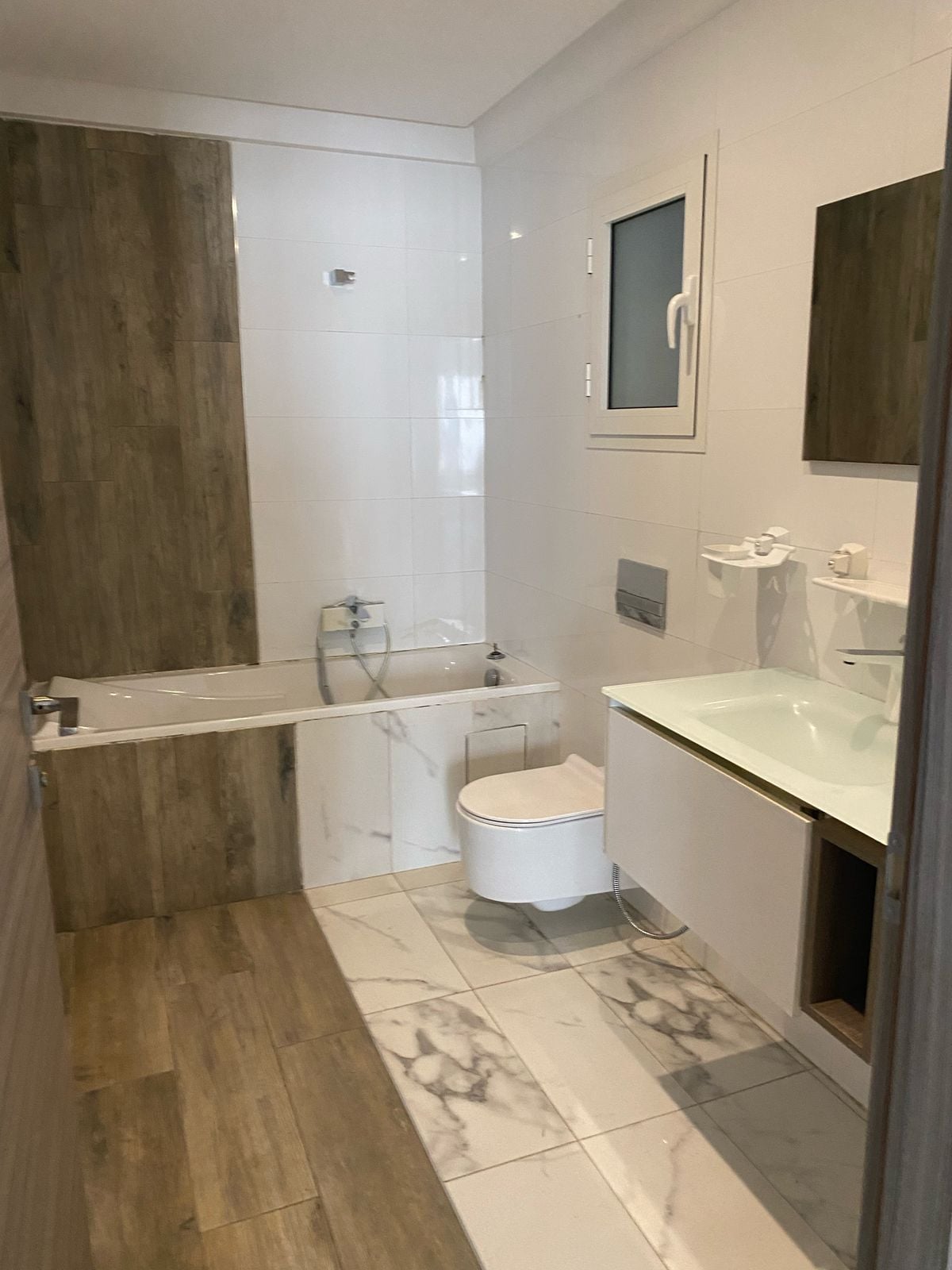 Vente Appart. 4 pices - Tunisie