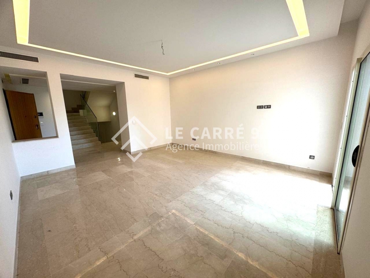 La Marsa Berge Du Lac Vente Appart. 1 pice Duplex avec piscine au lac 2