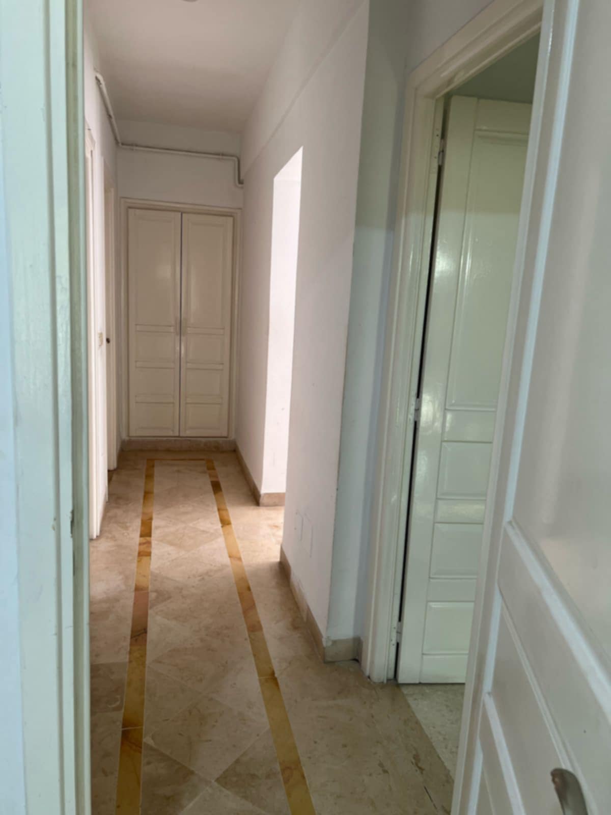 La Marsa El Aouina Vente Appart. 3 pices Appartement rsidence salma l aouina