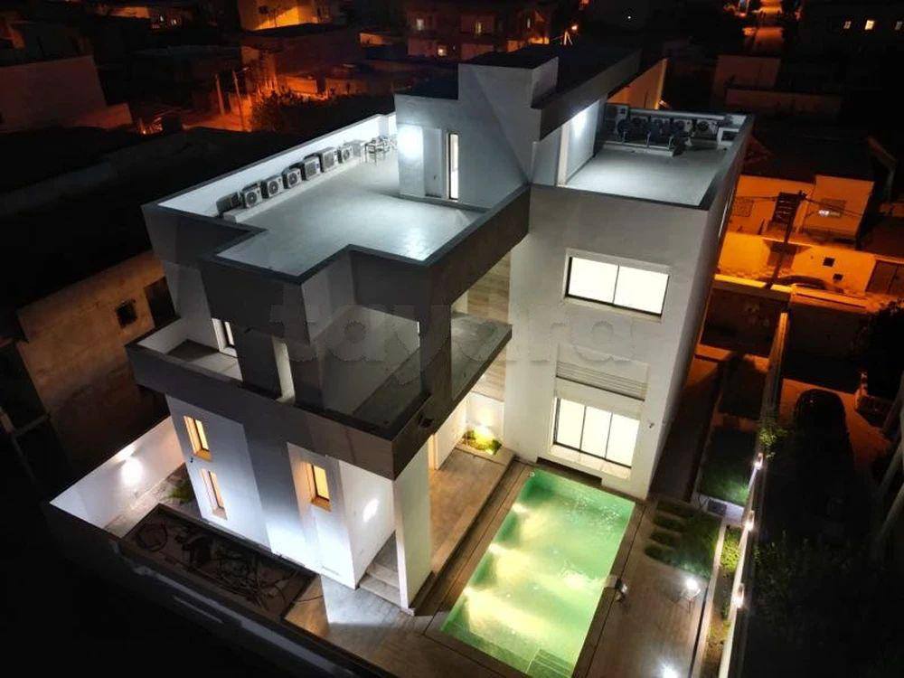 Mornag Jebel Ersass Vente Duplex Villa de charme