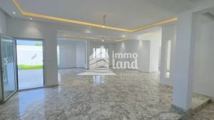 Ariana Ville El Menzah 5 Vente Maisons Villa s5 de 462m2 a menzah 5