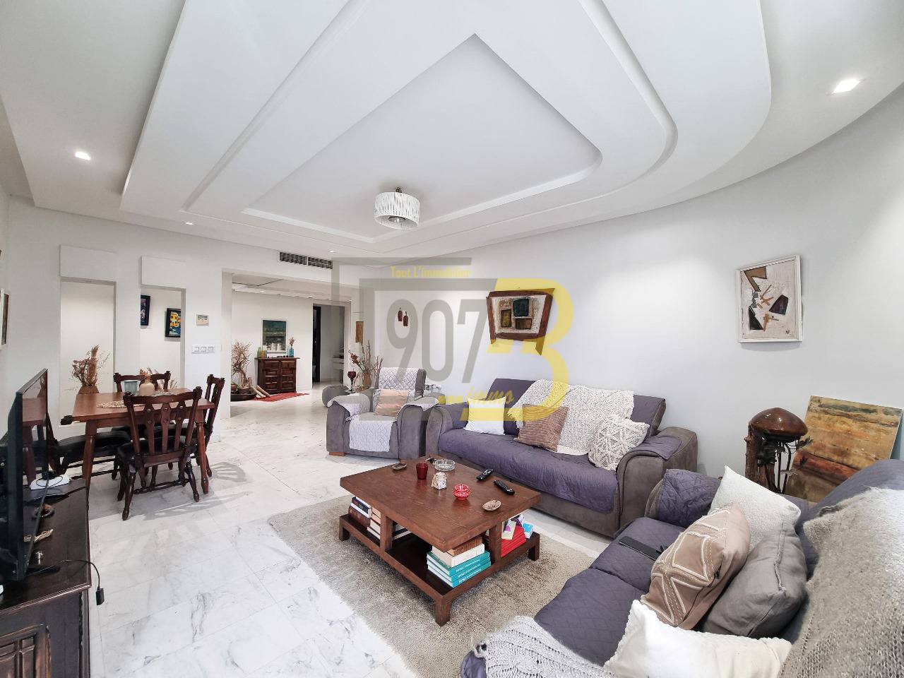 Ariana Ville Cite Ennasr 2 Vente Appart. 4 pices Trs bel appartement s4  ennasr 2