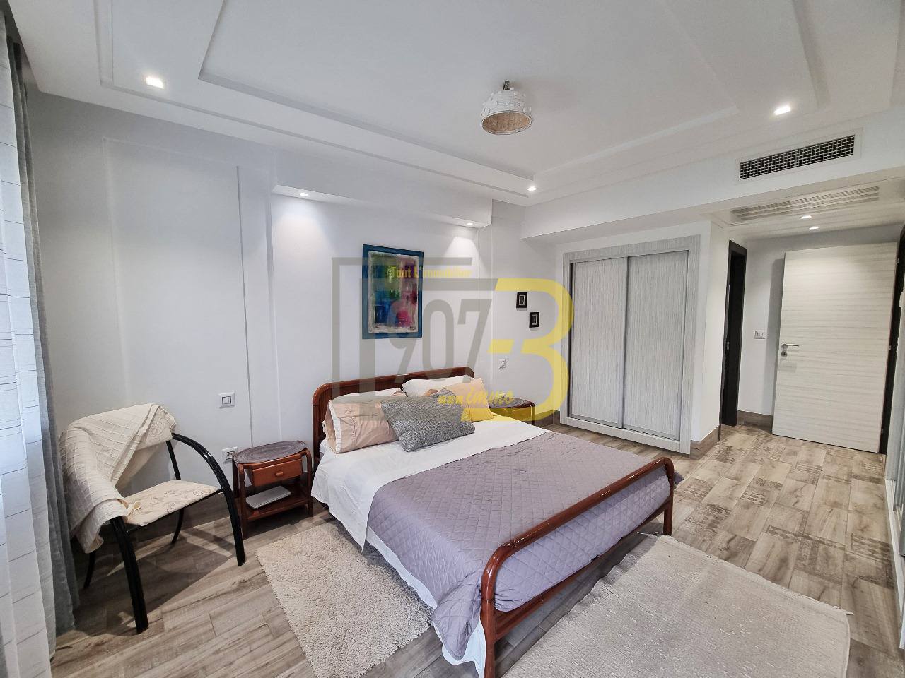 Ariana Ville Cite Ennasr 2 Vente Appart. 4 pices Trs bel appartement s4  ennasr 2