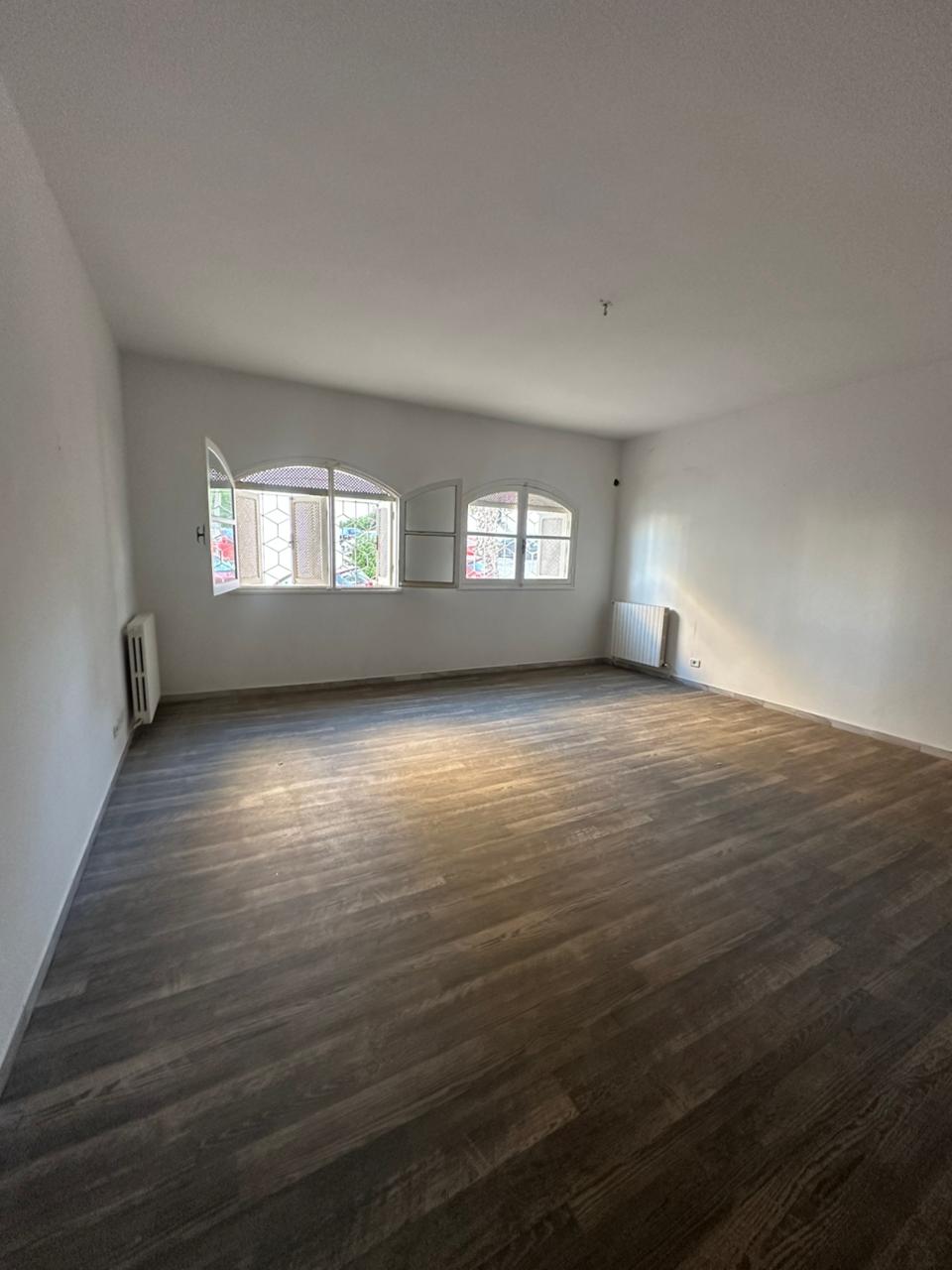 El Menzah El Menzah 9 Vente Duplex Un duplex  en s4 au rez de chausse  menzah 9 b