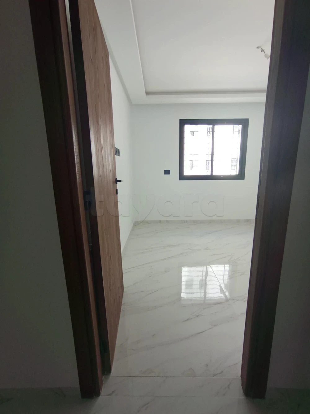 La Marsa El Aouina Vente Appart. 3 pices Appartement   l wahat