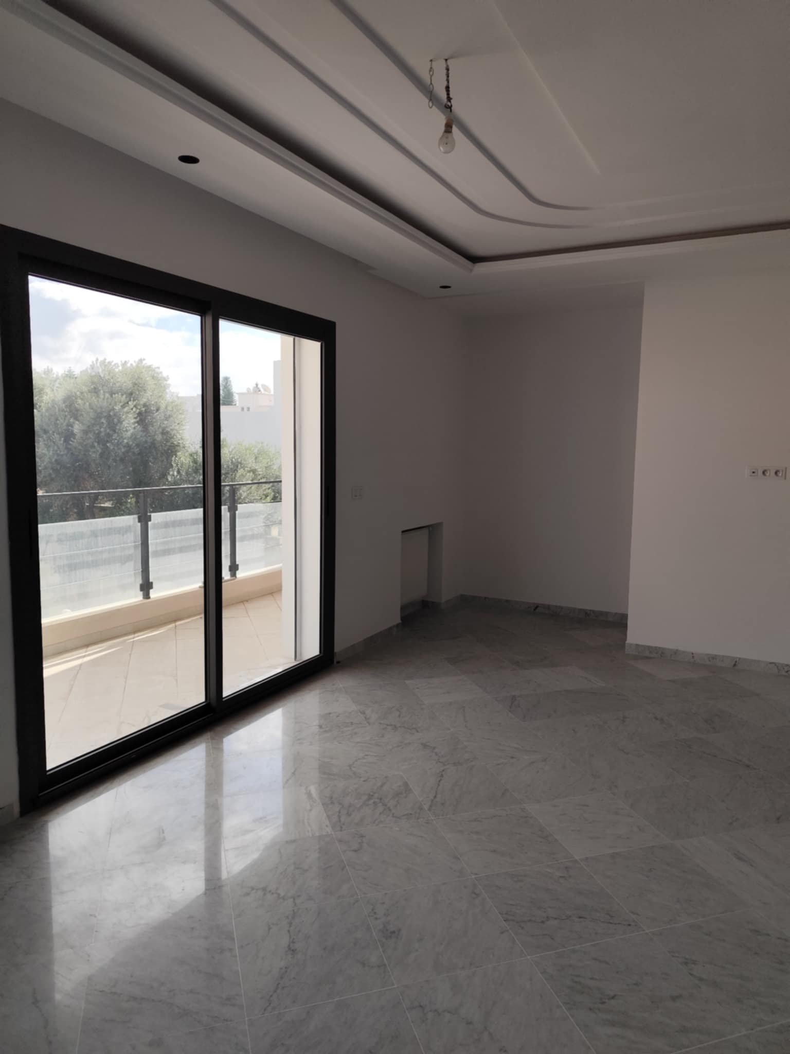 Megrine Megrine Vente Appart. 3 pices Appartement s3 haut standing  mgrine 170m